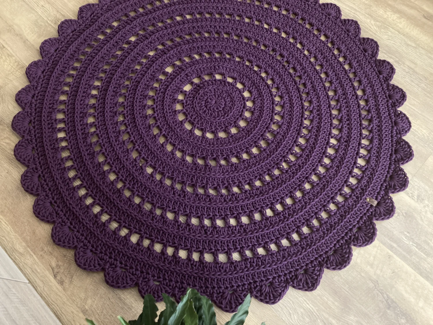 Mandala — ażurowy dywanik ze sznurka bawełnianego