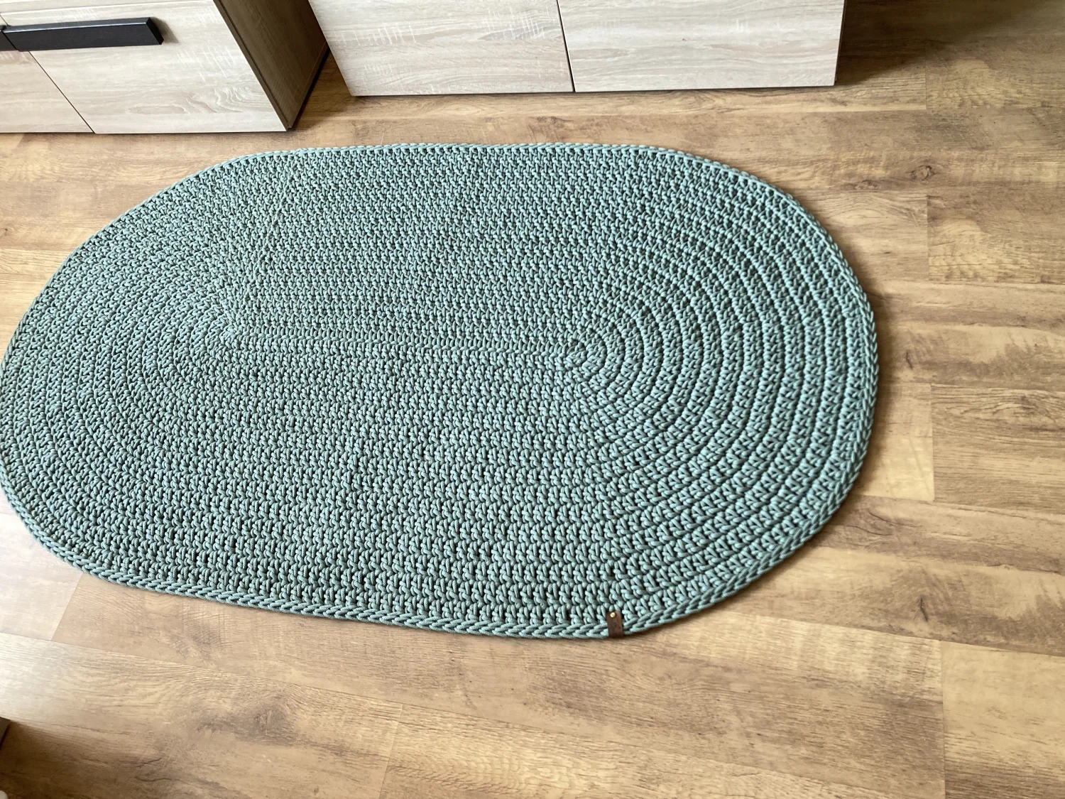 Dywanik OMNIA OVAL ze sznurka bawełnianego — handmade