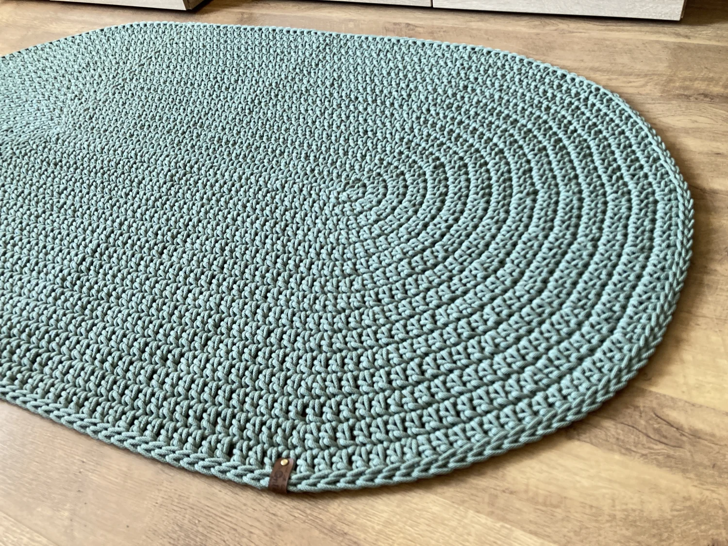 Dywanik OMNIA OVAL ze sznurka bawełnianego — handmade