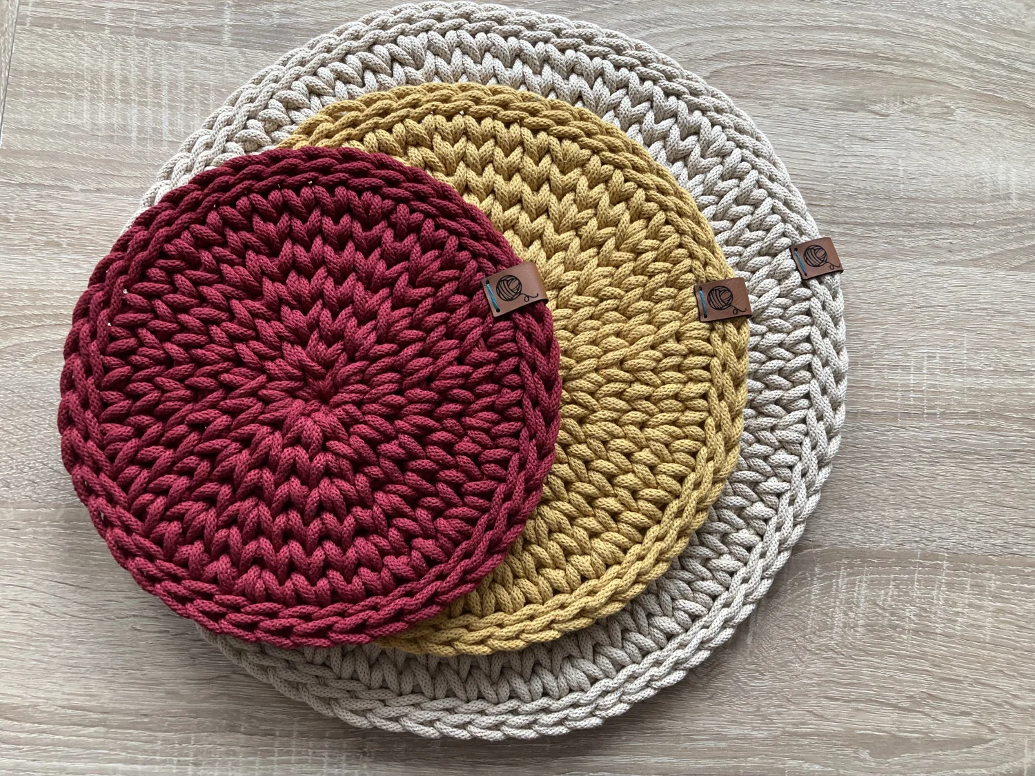 Podkładki stołowe KNIT ze sznurka bawełnianego