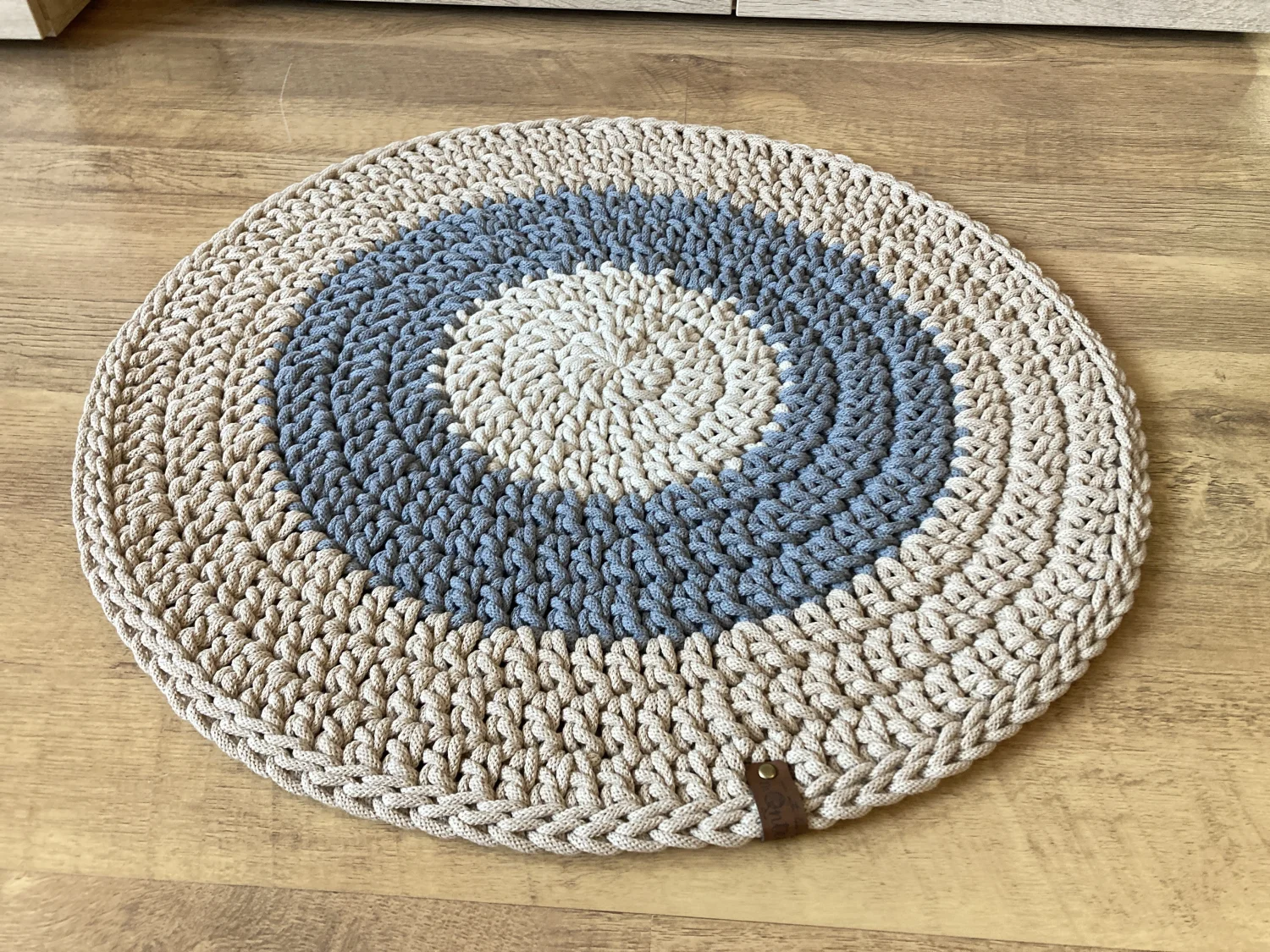 Dywanik OMNIA – 60 cm (gotowy do wysyłki)