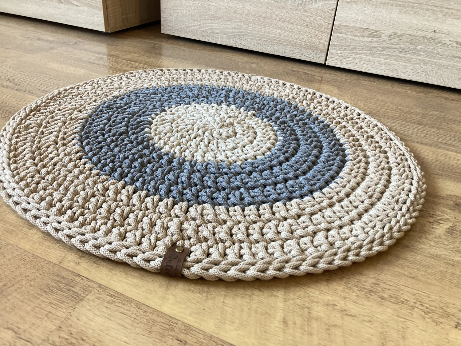 Dywanik OMNIA – 60 cm (gotowy do wysyłki)