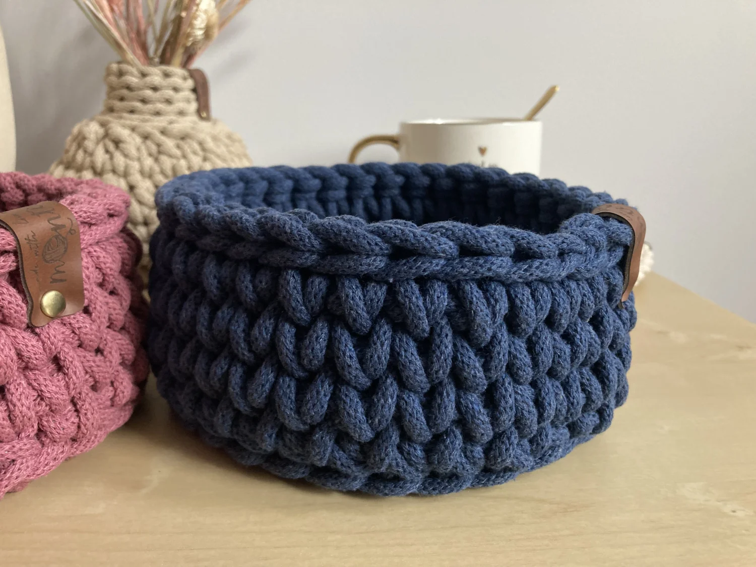 Koszyk dekoracyjny 17 cm | drewniane dno | JEANS