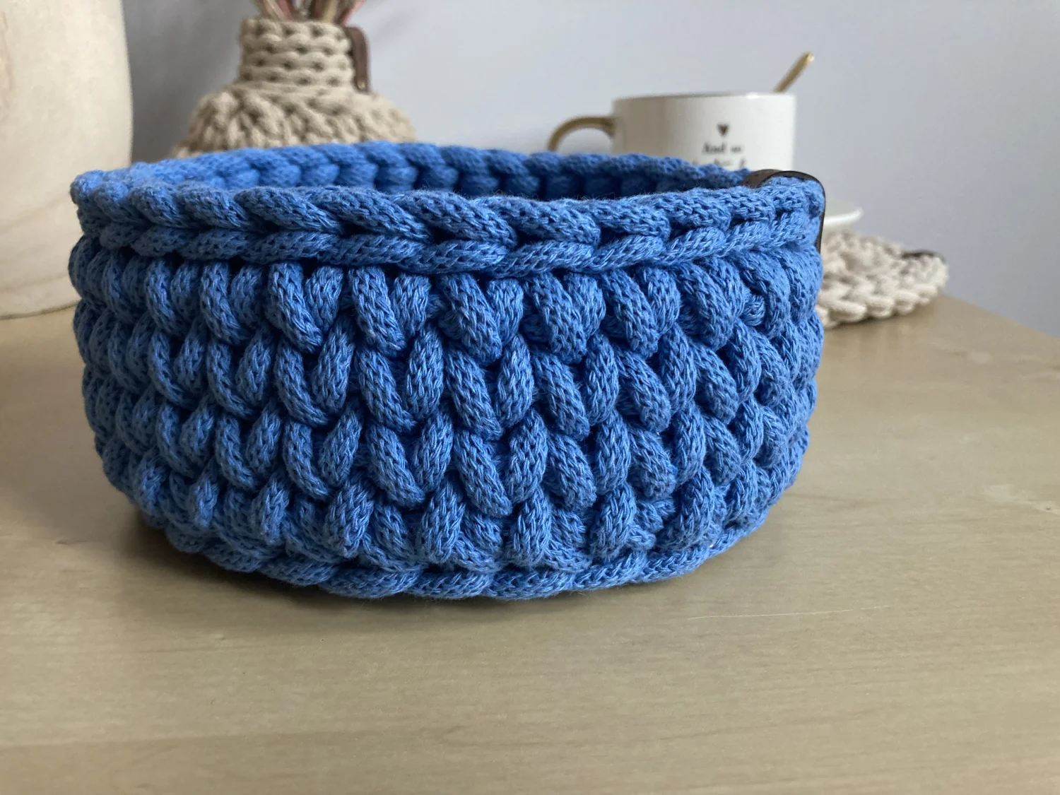 Koszyk dekoracyjny 17 cm | drewniane dno | NIEBIESKI