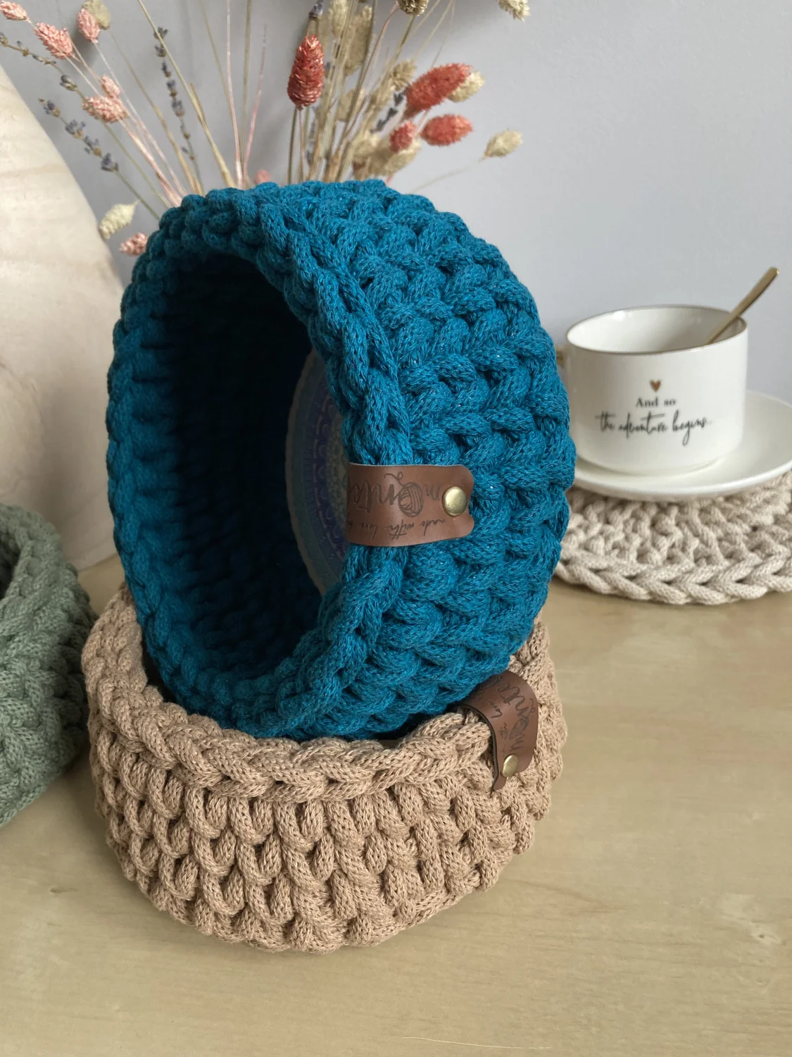 Koszyk dekoracyjny 17 cm | drewniane dno | SZMARAGD