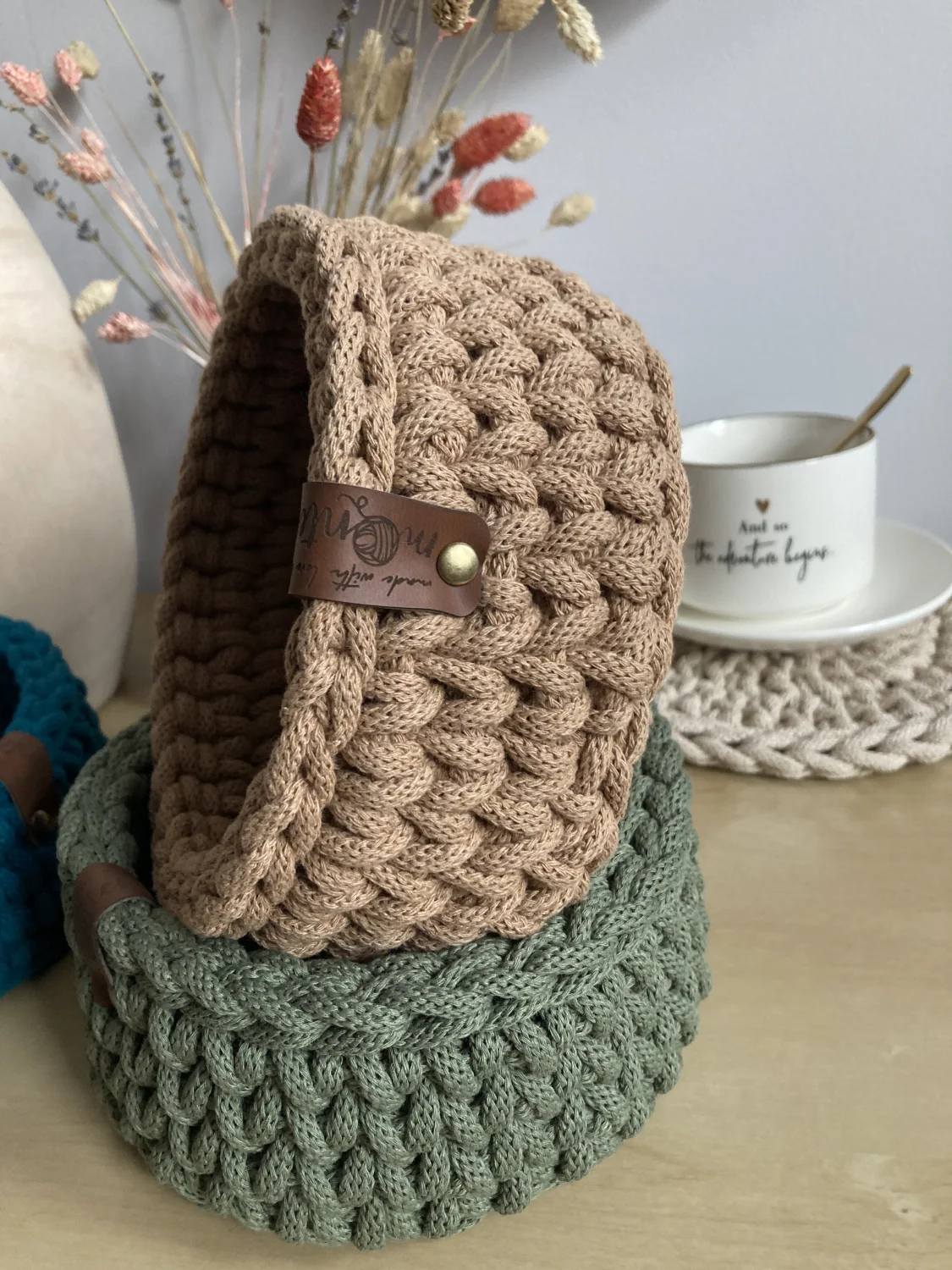 Koszyk dekoracyjny 17 cm | drewniane dno | KAWA