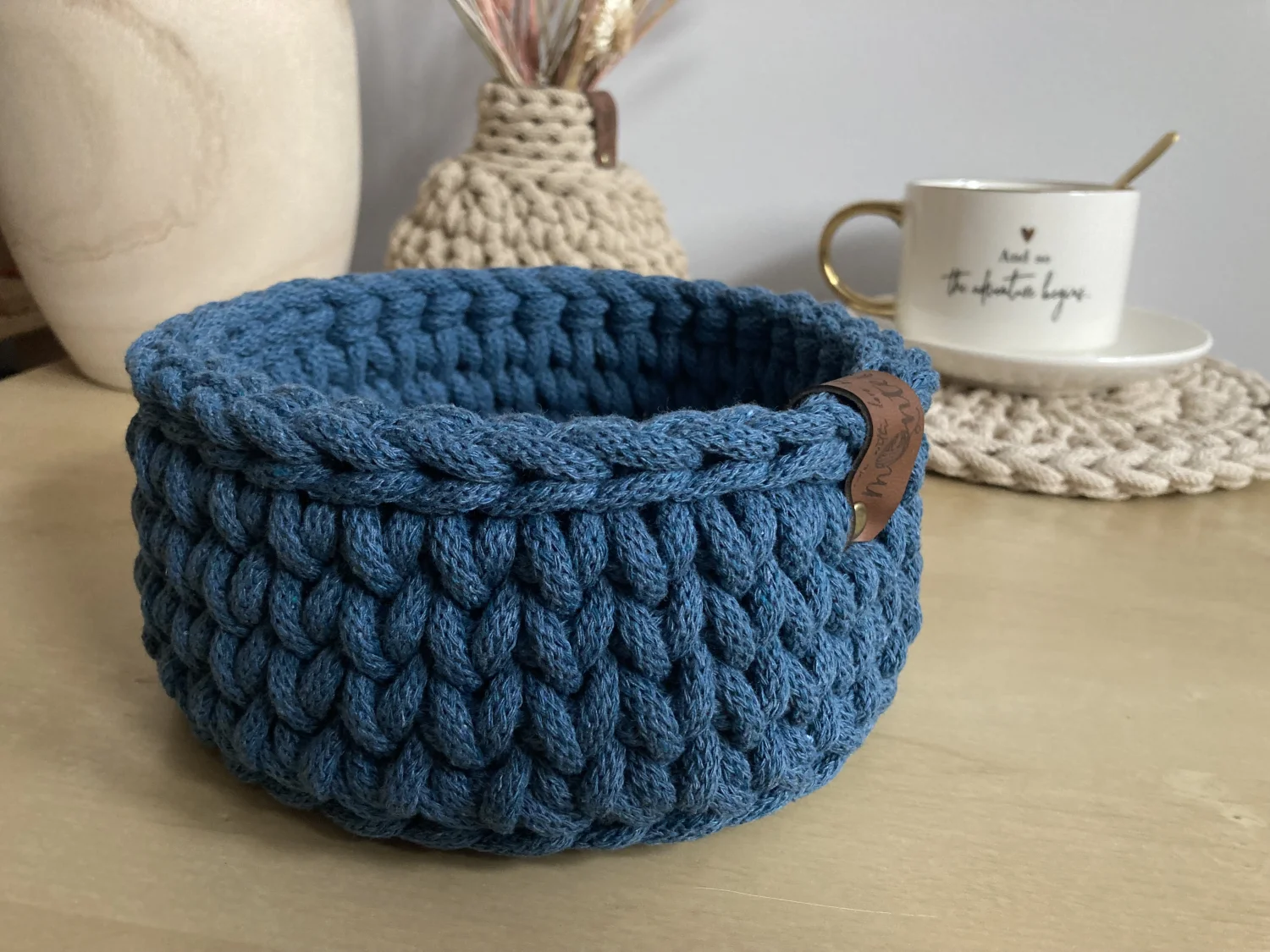 Koszyk dekoracyjny 17 cm | drewniane dno | PETROL